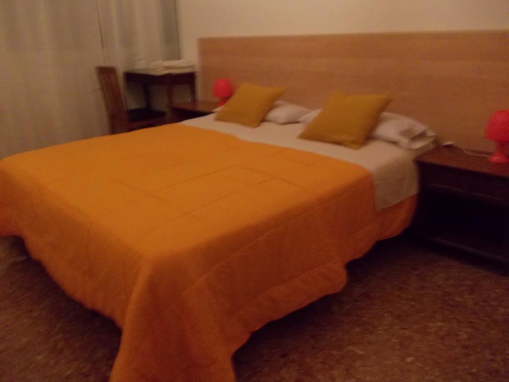 Travellers Lodge Bed & Rooms 트레비소 객실 사진